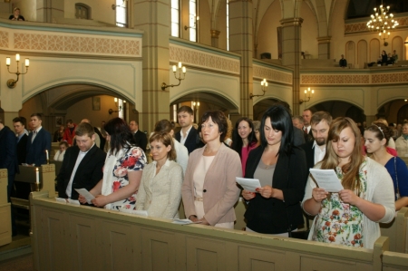 Iesvētību dievkalpojums Vasarsvētkos