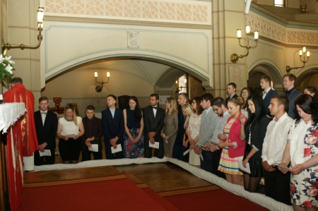 Iesvētību dievkalpojums Vasarsvētkos