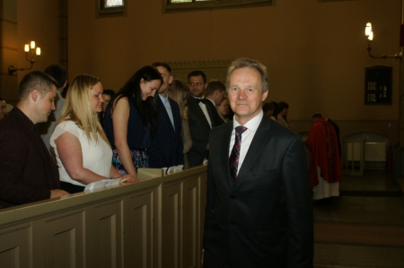 Iesvētību dievkalpojums Vasarsvētkos