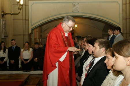 Iesvētību dievkalpojums Vasarsvētkos