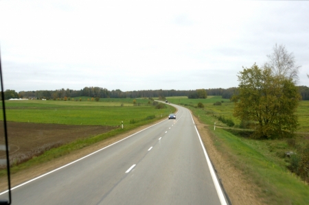 Atkal ceļā