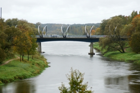 Tilts pāri Gaujai