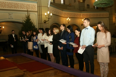 Kristības un iesvētības Adventā